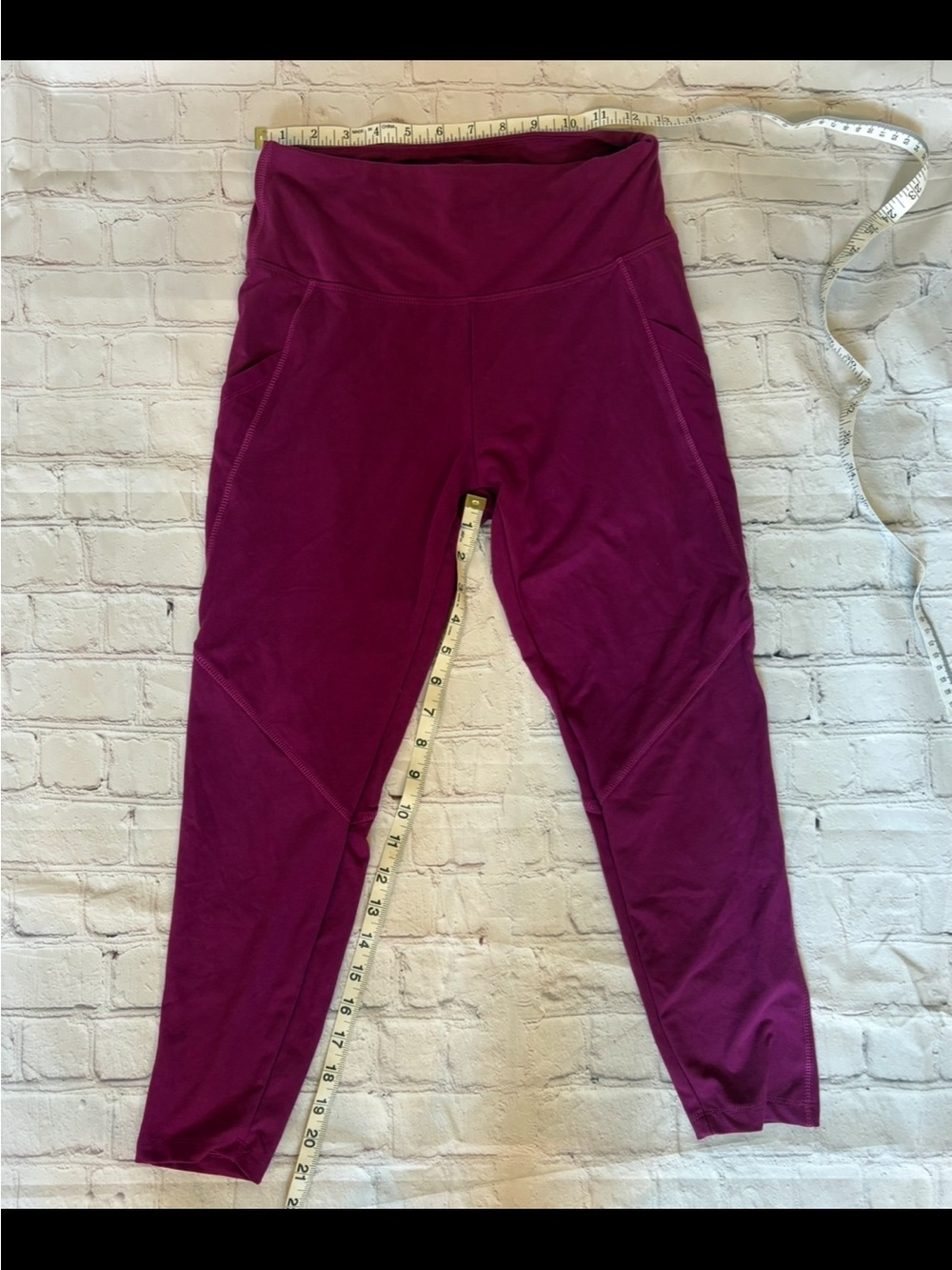 High-Waist Magenta Active Cropped Leggings